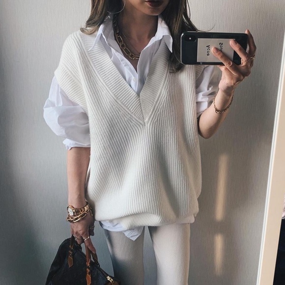 NWT Zara Knit V Neck Oversized Sleeveless Sweater, Sz Small - Picture 3 of 15